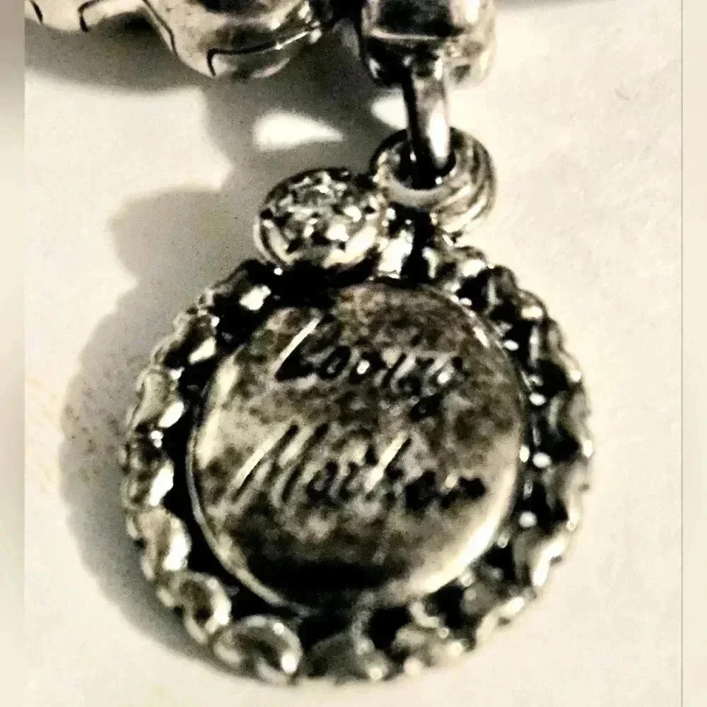 Pandora bracelet with 4 charms 100%  Silver Authentic - Picture 5 of 13